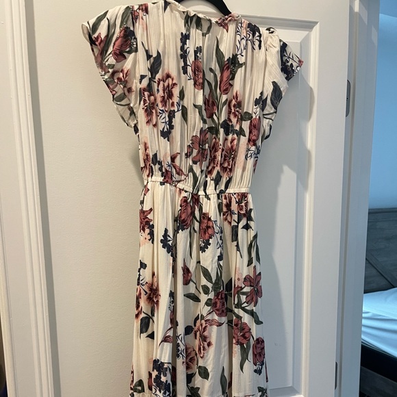 Elegant Domain Midi Dress | BB Dakota - Picture 9 of 14